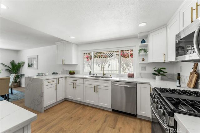 29147 Lotusgarden Drive, Canyon Country, CA 91387
