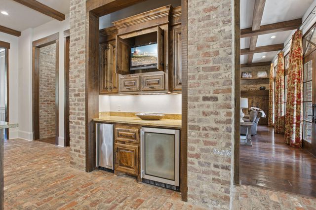 135 Wild Meadows, Hattiesburg, MS 39402