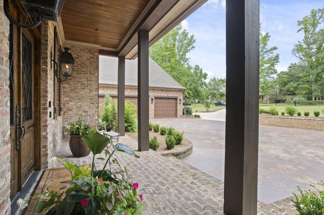 135 Wild Meadows, Hattiesburg, MS 39402