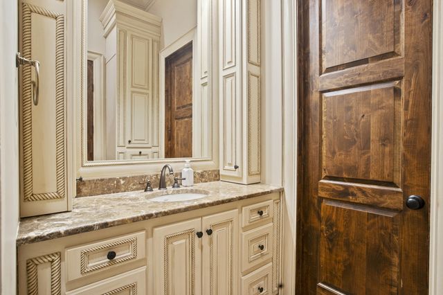 135 Wild Meadows, Hattiesburg, MS 39402