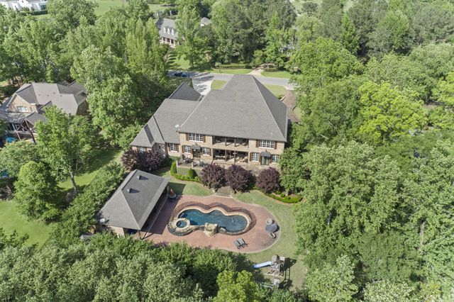 135 Wild Meadows, Hattiesburg, MS 39402