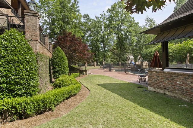 135 Wild Meadows, Hattiesburg, MS 39402