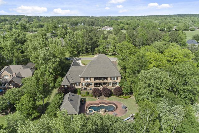 135 Wild Meadows, Hattiesburg, MS 39402