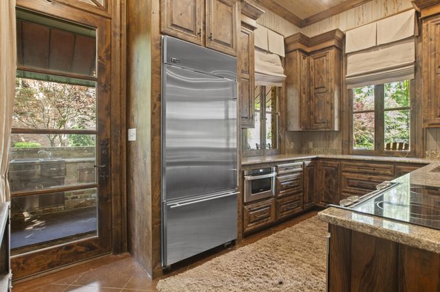 135 Wild Meadows, Hattiesburg, MS 39402