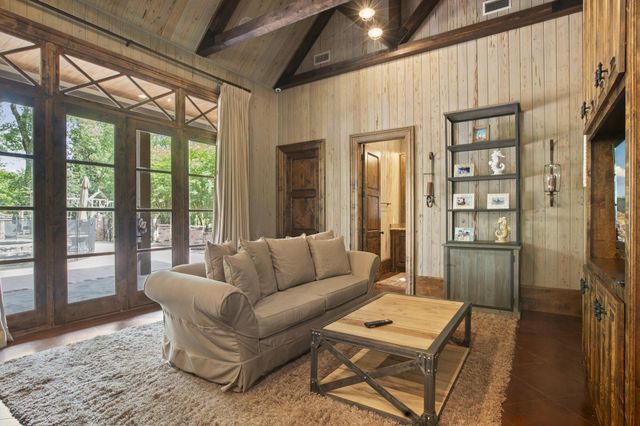 135 Wild Meadows, Hattiesburg, MS 39402