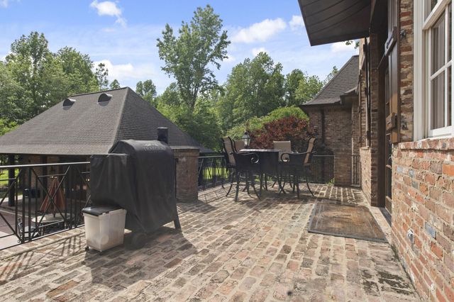 135 Wild Meadows, Hattiesburg, MS 39402