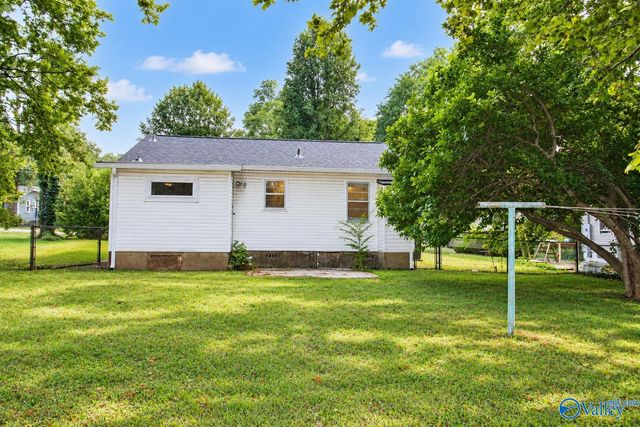 4206 Irondale Drive NW, Huntsville, AL 35810