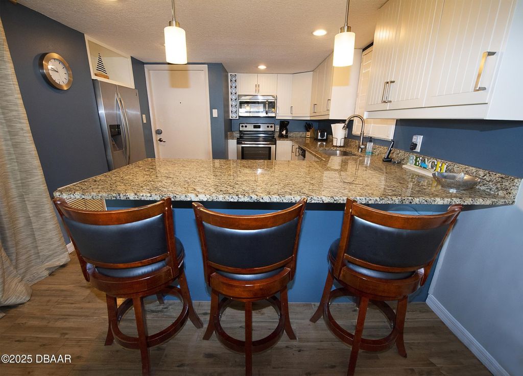 1571 S Atlantic Ave Apt 105, New Smyrna Beach, FL 32169