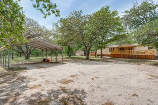 318 Hickory Run, La Vernia, TX 78121