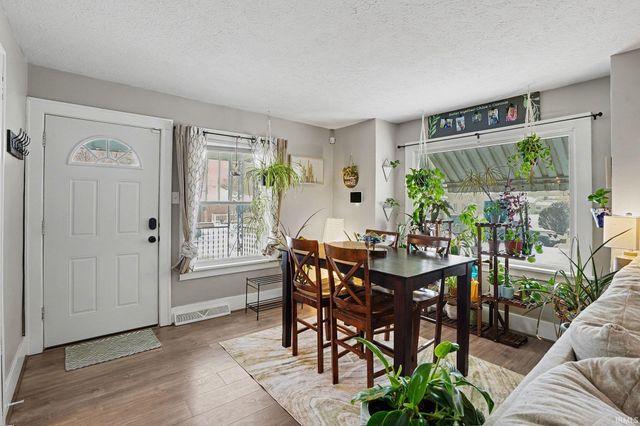 519 W 10th Street, Mishawaka, IN 46544