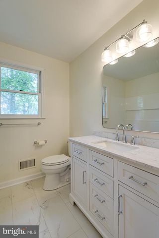 1038 EDGEWOOD CHASE, Glen Mills, PA 19342