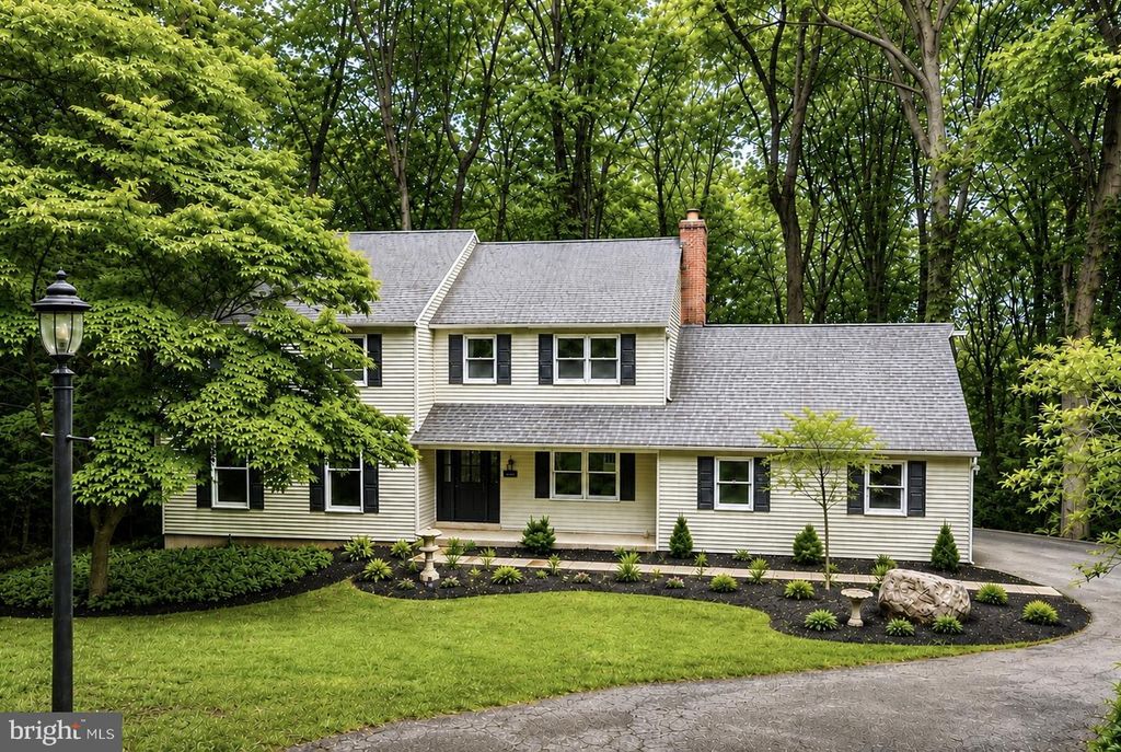 1038 EDGEWOOD CHASE, Glen Mills, PA 19342