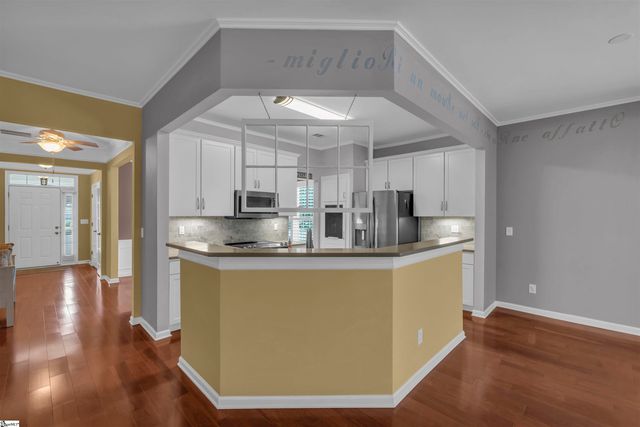 110 St. James Place Drive, Greer, SC 29650