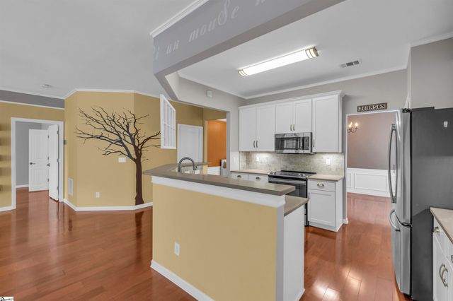 110 St. James Place Drive, Greer, SC 29650