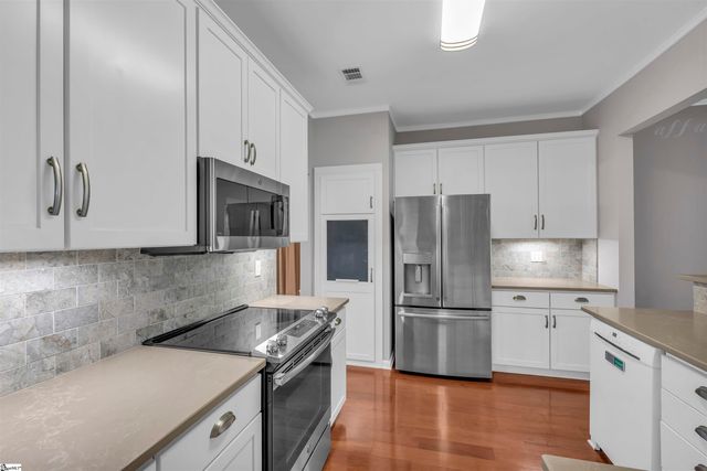 110 St. James Place Drive, Greer, SC 29650