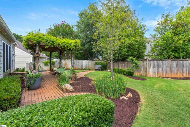110 St. James Place Drive, Greer, SC 29650