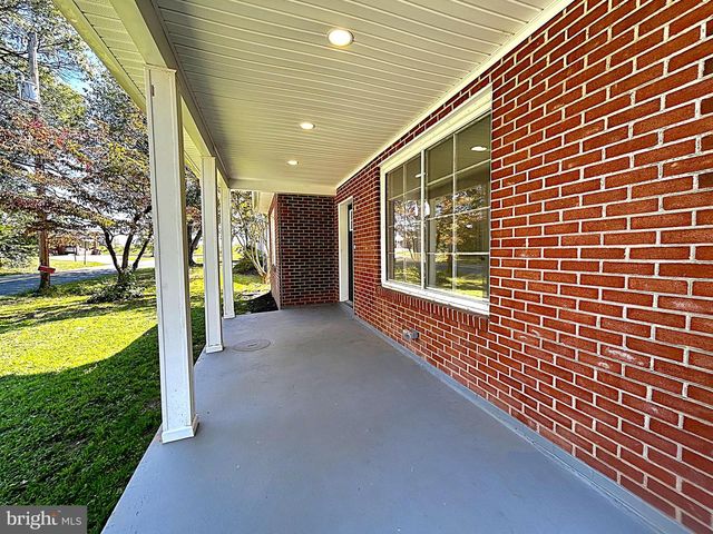62 REIFSNYDER RD, Royersford, PA 19468