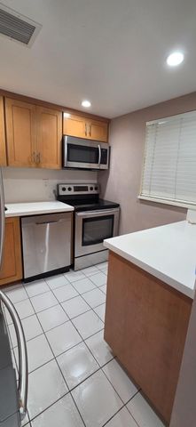 3508 SW Natura Boulevard 112, Deerfield Beach, FL 33441