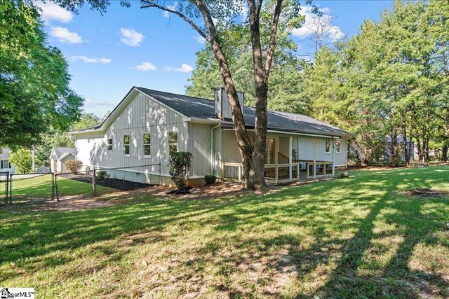 305 Woodfield Drive, Easley, SC 29642