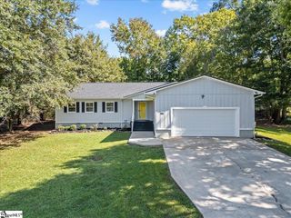 305 Woodfield Drive, Easley, SC 29642