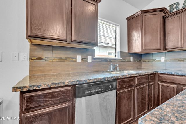 14251 RUSS LEACH Avenue, El Paso, TX 79938