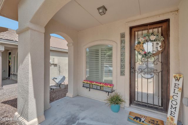 14251 RUSS LEACH Avenue, El Paso, TX 79938