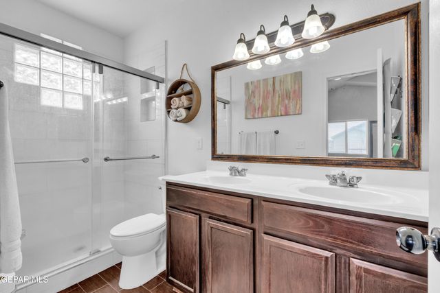 14251 RUSS LEACH Avenue, El Paso, TX 79938