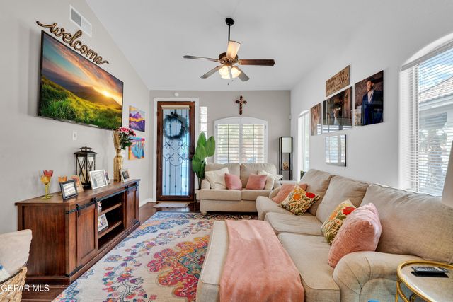 14251 RUSS LEACH Avenue, El Paso, TX 79938