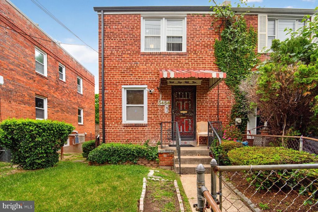 3454 23RD ST SE, Washington, DC 20020