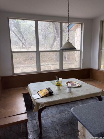 10520 Us Highway 281, Spring Branch, TX 78070