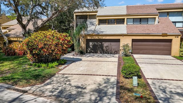 715 Saint Albans Drive, Boca Raton, FL 33486
