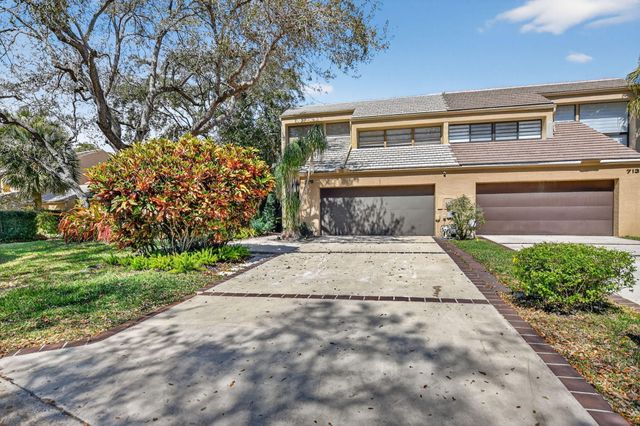 715 Saint Albans Drive, Boca Raton, FL 33486