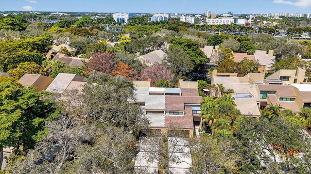 715 Saint Albans Drive, Boca Raton, FL 33486