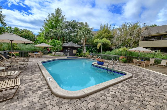 715 Saint Albans Drive, Boca Raton, FL 33486