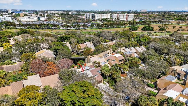 715 Saint Albans Drive, Boca Raton, FL 33486