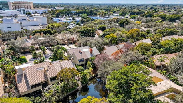 715 Saint Albans Drive, Boca Raton, FL 33486