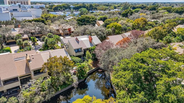 715 Saint Albans Drive, Boca Raton, FL 33486