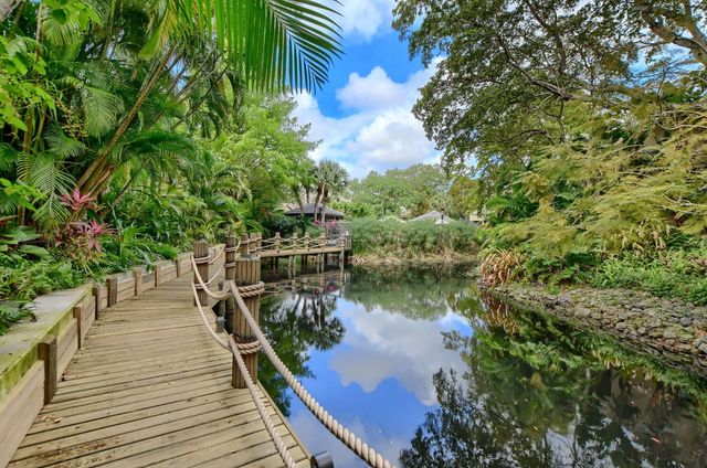 715 Saint Albans Drive, Boca Raton, FL 33486