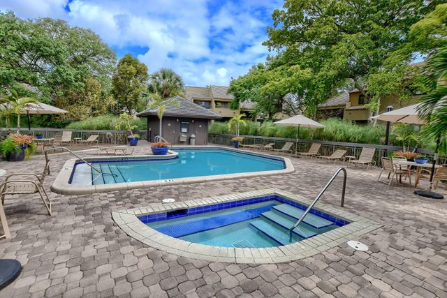 715 Saint Albans Drive, Boca Raton, FL 33486