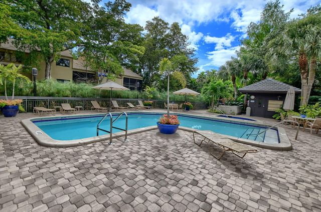 715 Saint Albans Drive, Boca Raton, FL 33486