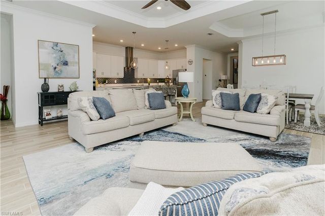 5925 BERWICK LN, Ave Maria, FL 34142