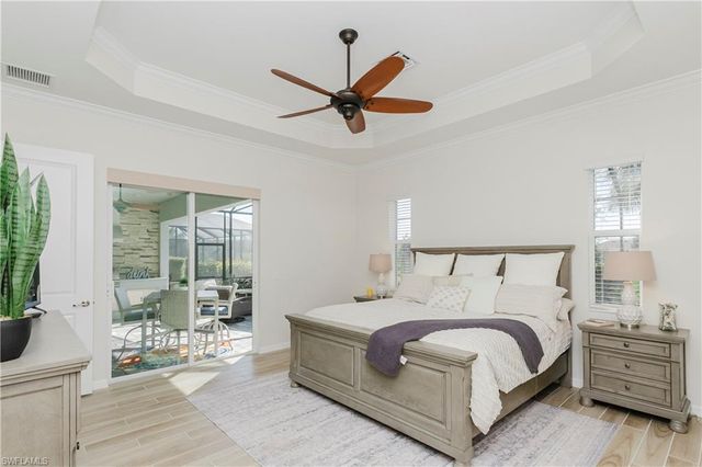 5925 BERWICK LN, Ave Maria, FL 34142