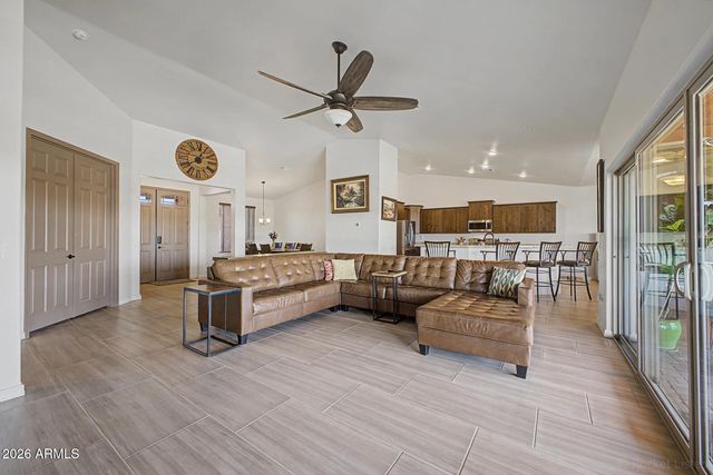 5107 E 14TH Avenue, Apache Junction, AZ 85119