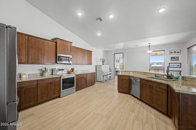 5107 E 14TH Avenue, Apache Junction, AZ 85119