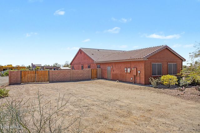 5107 E 14TH Avenue, Apache Junction, AZ 85119