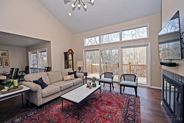 618 Bunker Lane, Mason, OH 45040