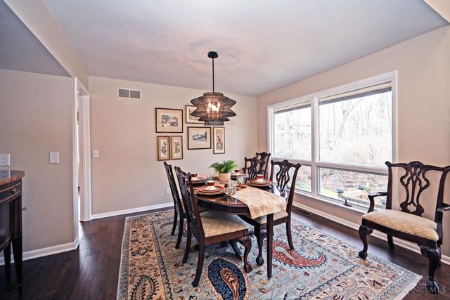 618 Bunker Lane, Mason, OH 45040