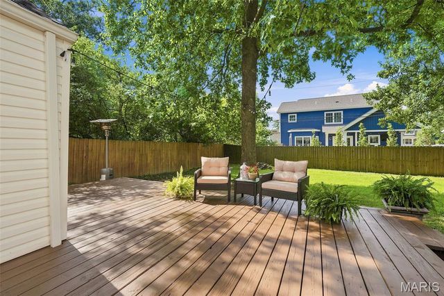 320 Fairway Lane, Kirkwood, MO 63122