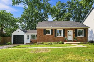 320 Fairway Lane, Kirkwood, MO 63122