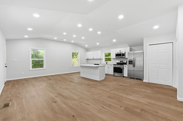 6209 Massengale Hollow Road, Harrison, TN 37341